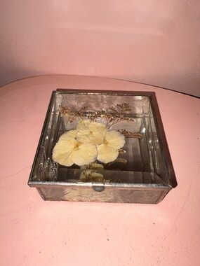 Glass Floral Keepsake Box - Yellow